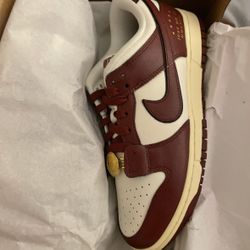 Nike Dunk low SE JUST DO IT size 8w