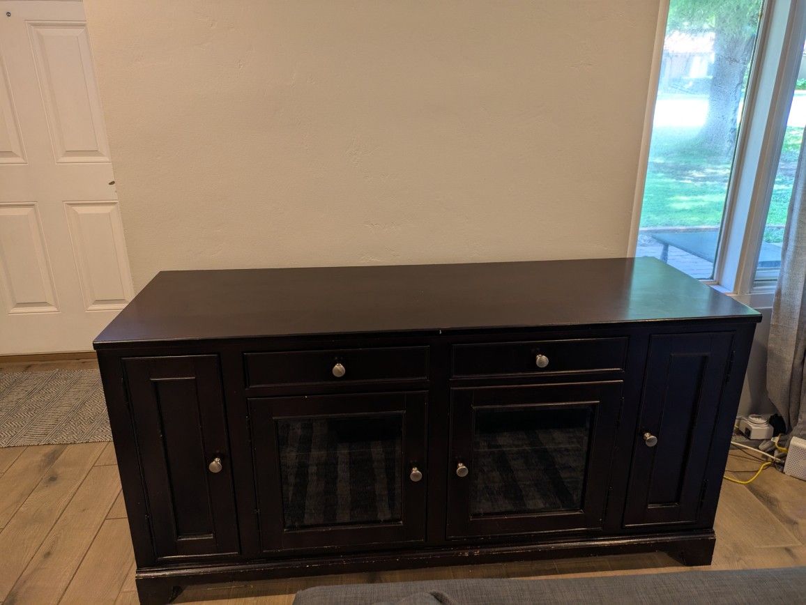FREE - Solid Wood TV Console / Media Cabinet - Traditional Style
