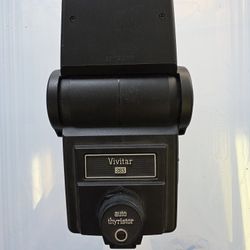 Vivitar Auto 283 Flash Camera Vintage