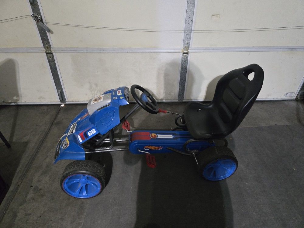Hot Wheel XL Pedal Go Kart