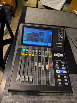 Yamaha DM3 Dante *mint*