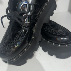 TUK Shoes Size 8