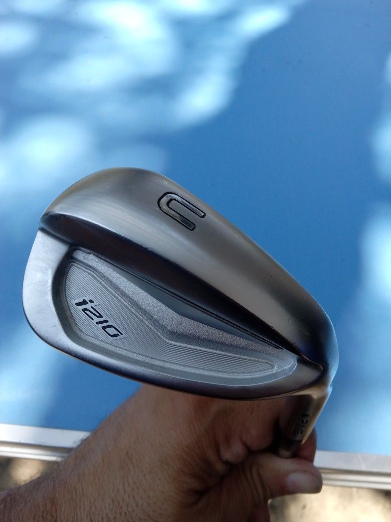 Men's Ping I200 Utility Wedge. Right Handed