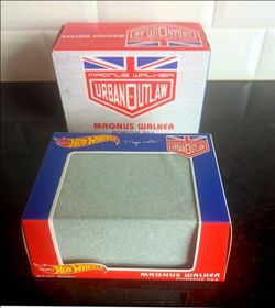 Hot Wheels RLC Magnus Walker Porsche diorama with figurre