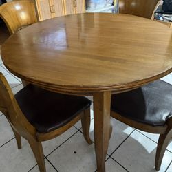 Comedor 4sillas Buenas Condiciones 