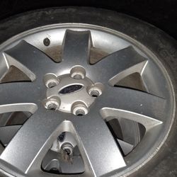 215/60R17 BFGoodrich