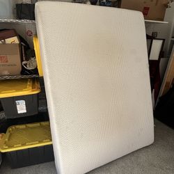 Queen mattress and Box spring