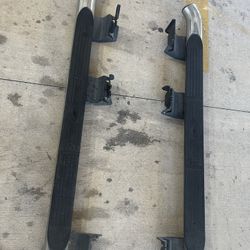 Ford floor boards Ford steps Ford running board. Used in good condition with normal signs of usage. I do not know what vehicle it fits. Pickup locatio