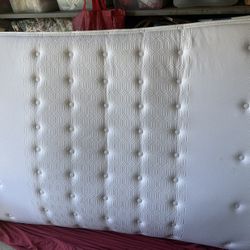 Full Mattress  $75 Cash