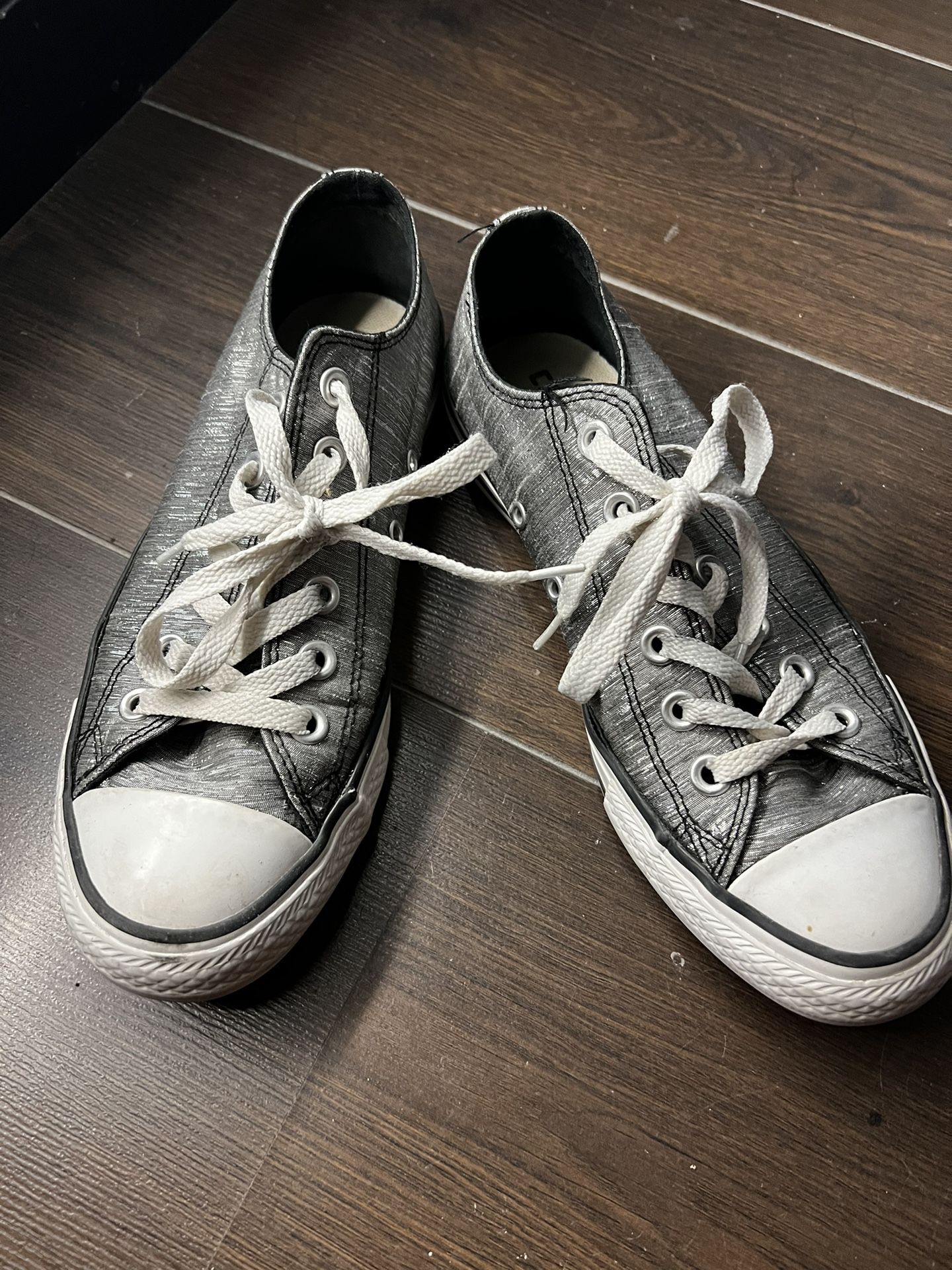 Silver - Grey Converse / Chucks