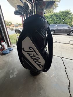 Titleist golf bag