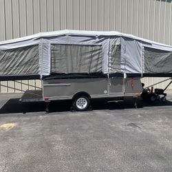 2010 QUICK-SILVER CAMPER 