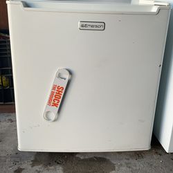 Small Refrigerator