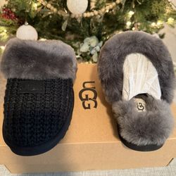 UGG KNIT COZY SLIPPERS | Black | Size 7 