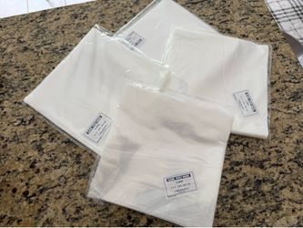 Uline 9” x 9” Clear Poly Bags - 397 Count