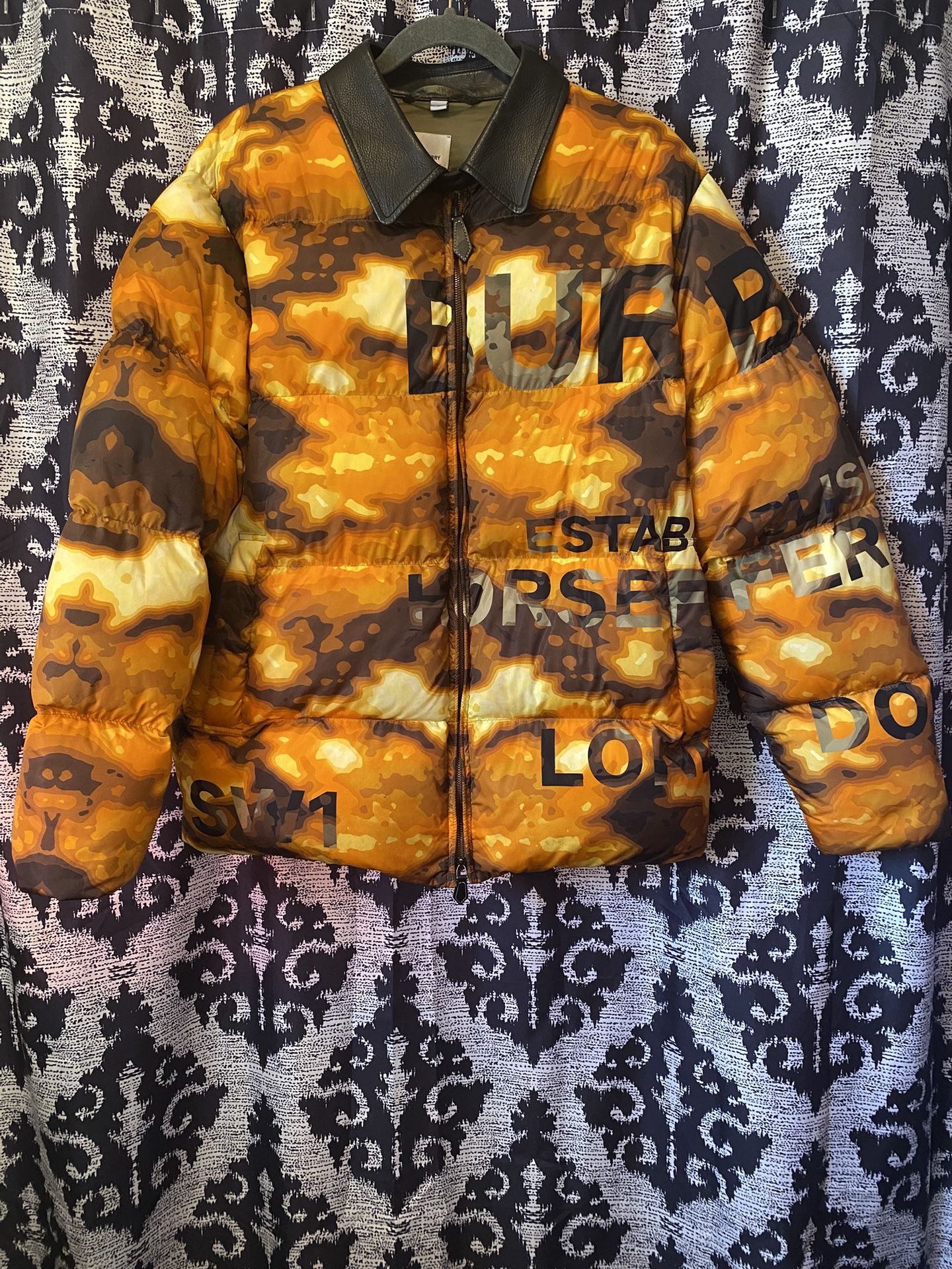 Men’s small Burberry Puffer Jacket