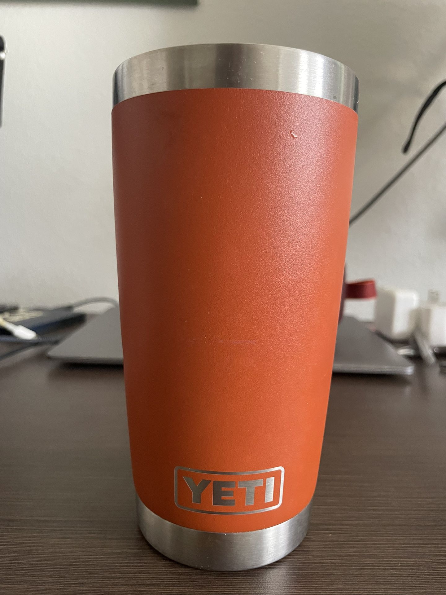 YETI - 20oz - (Orange Drinking Cup)