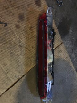 2010 chev cobalt rear trunk light