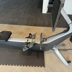 Hydrow Rowing machine