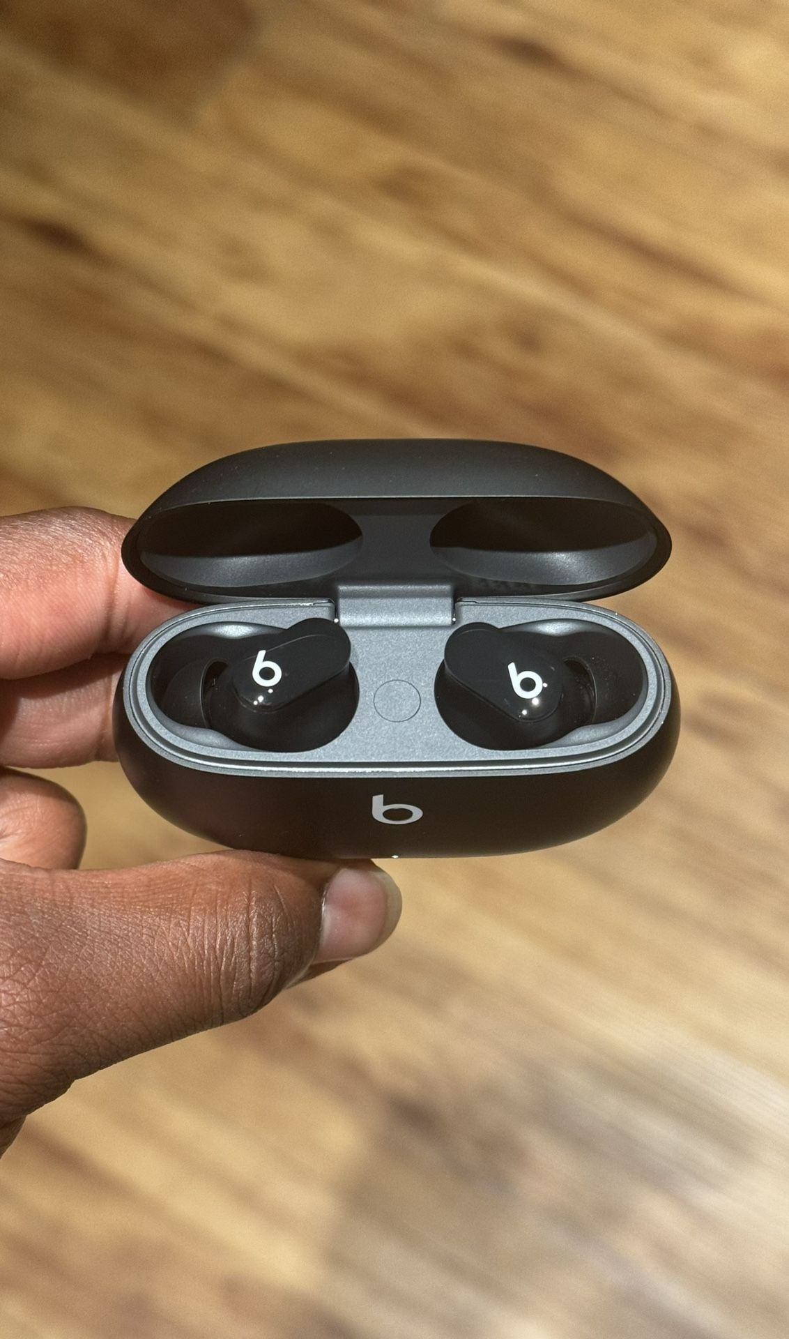 Beats Studio Buds