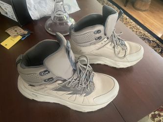 ROCKROOSTER Farmington Waterproof Hiking Boots