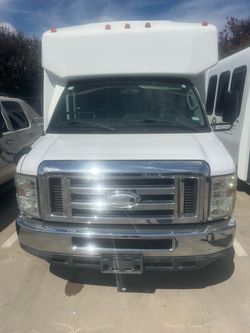 2015 Ford cut away Passenger Bus