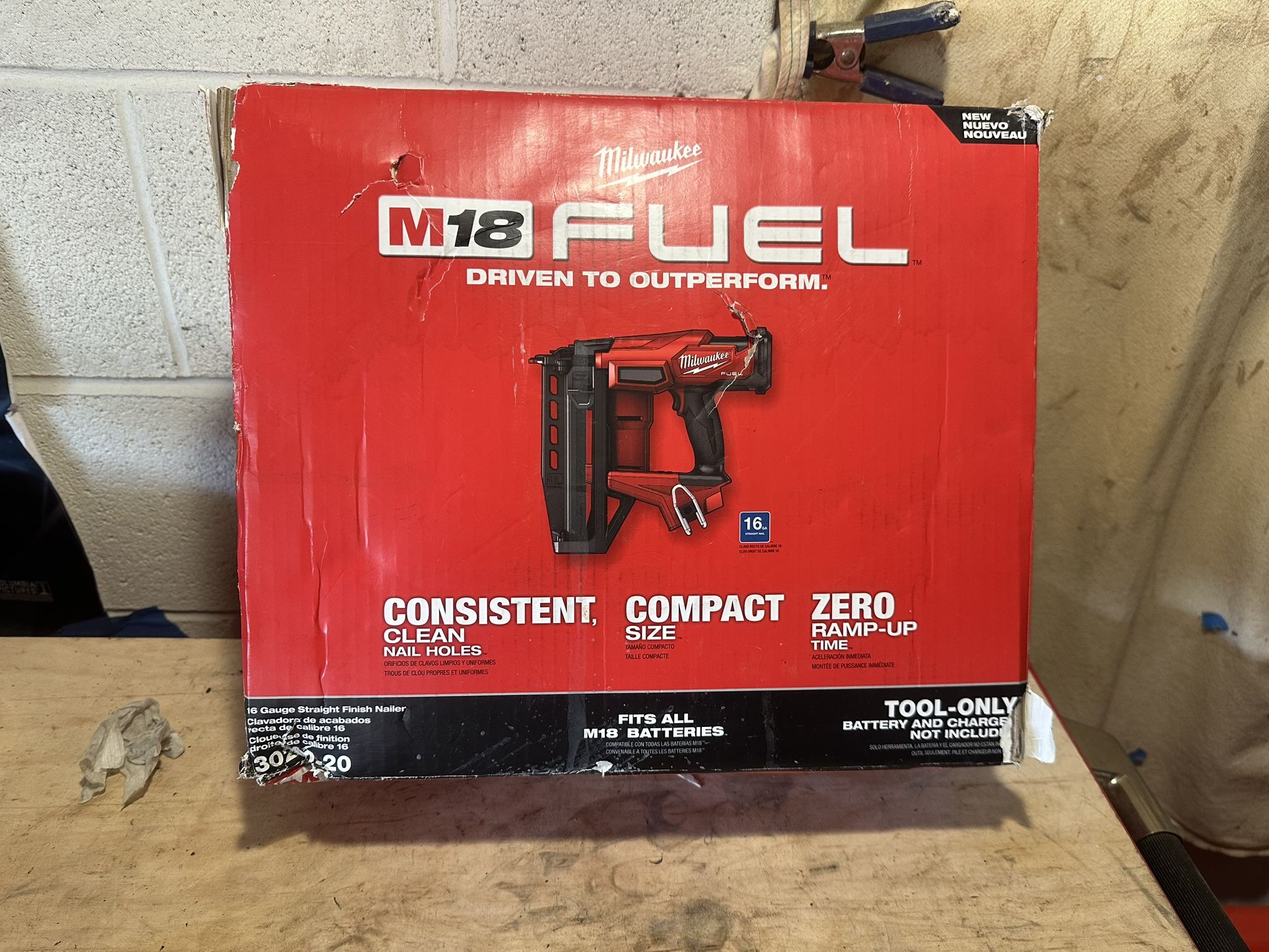 Milwaukee M18