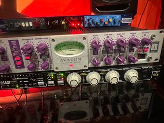 Avalon VT-737 Channel Strip 1990s - Purple Knobs Mic Pre EQ Compressor Rack