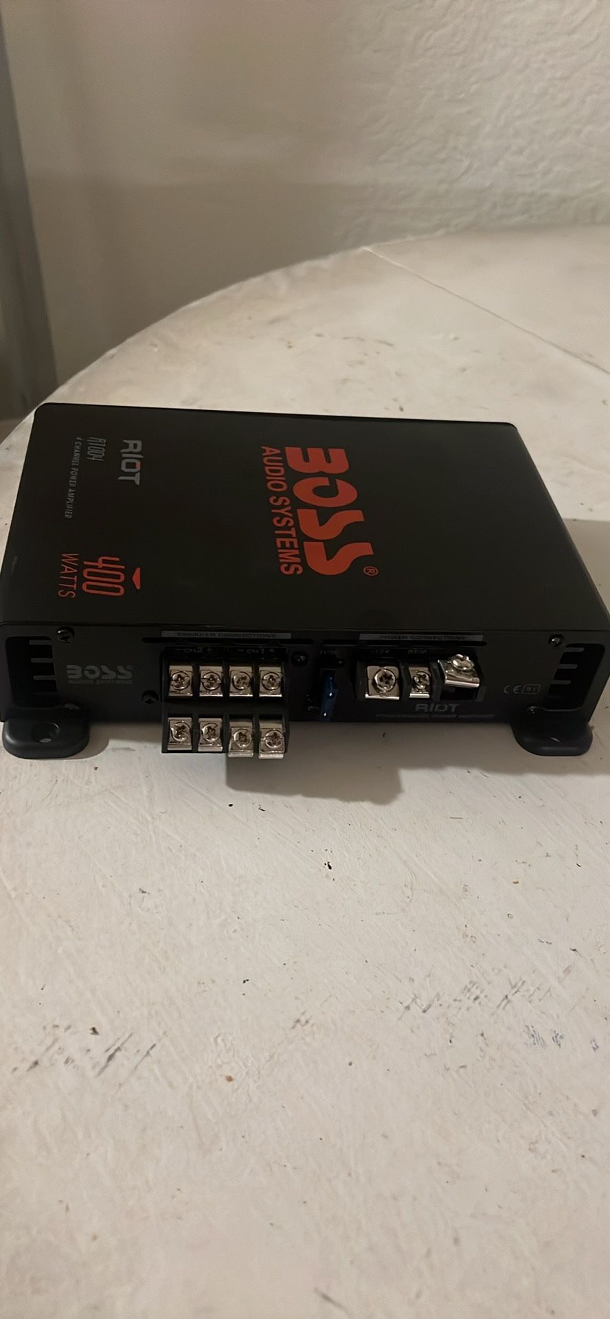 Boss amplifier