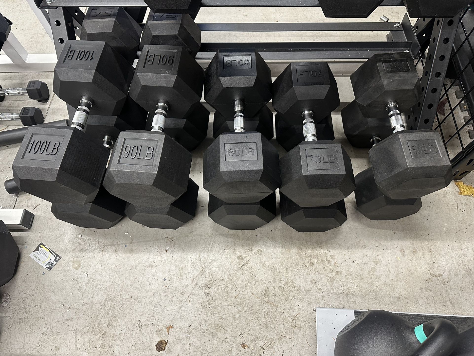 60 to 100lb Dumbbells