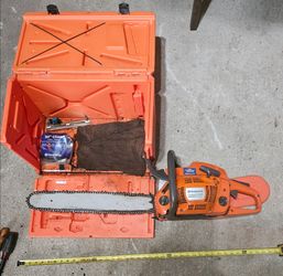 Husqvarna 455 Rancher 20" Gas Chainsaw Kit w/ Hard Case, Tools & 2 Chains~$300obo