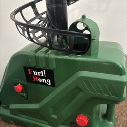 Automatic ball machine for tennis and baseball