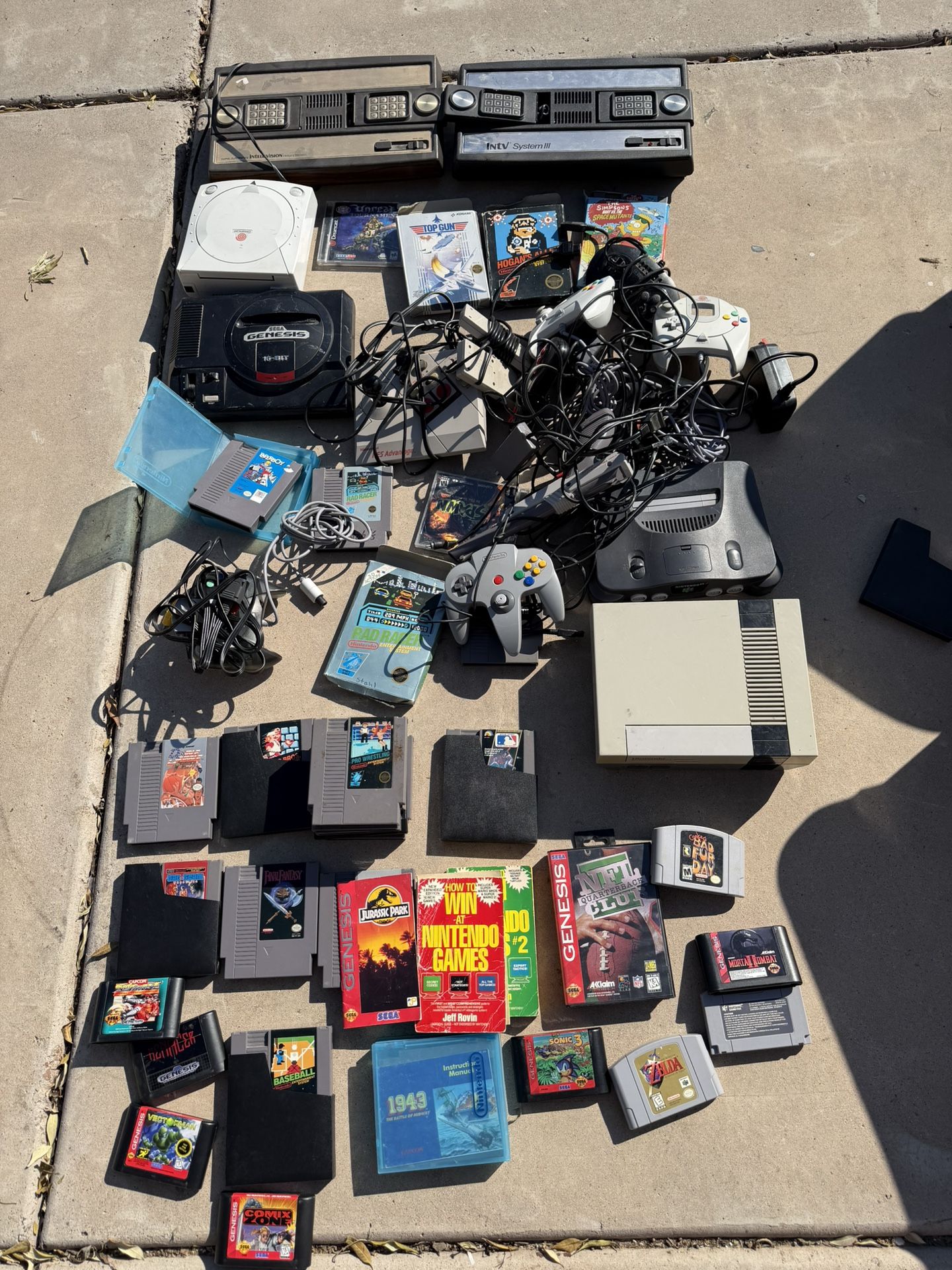 Intellivision/INTV System III/dreamcast/n64/nes/r-zone