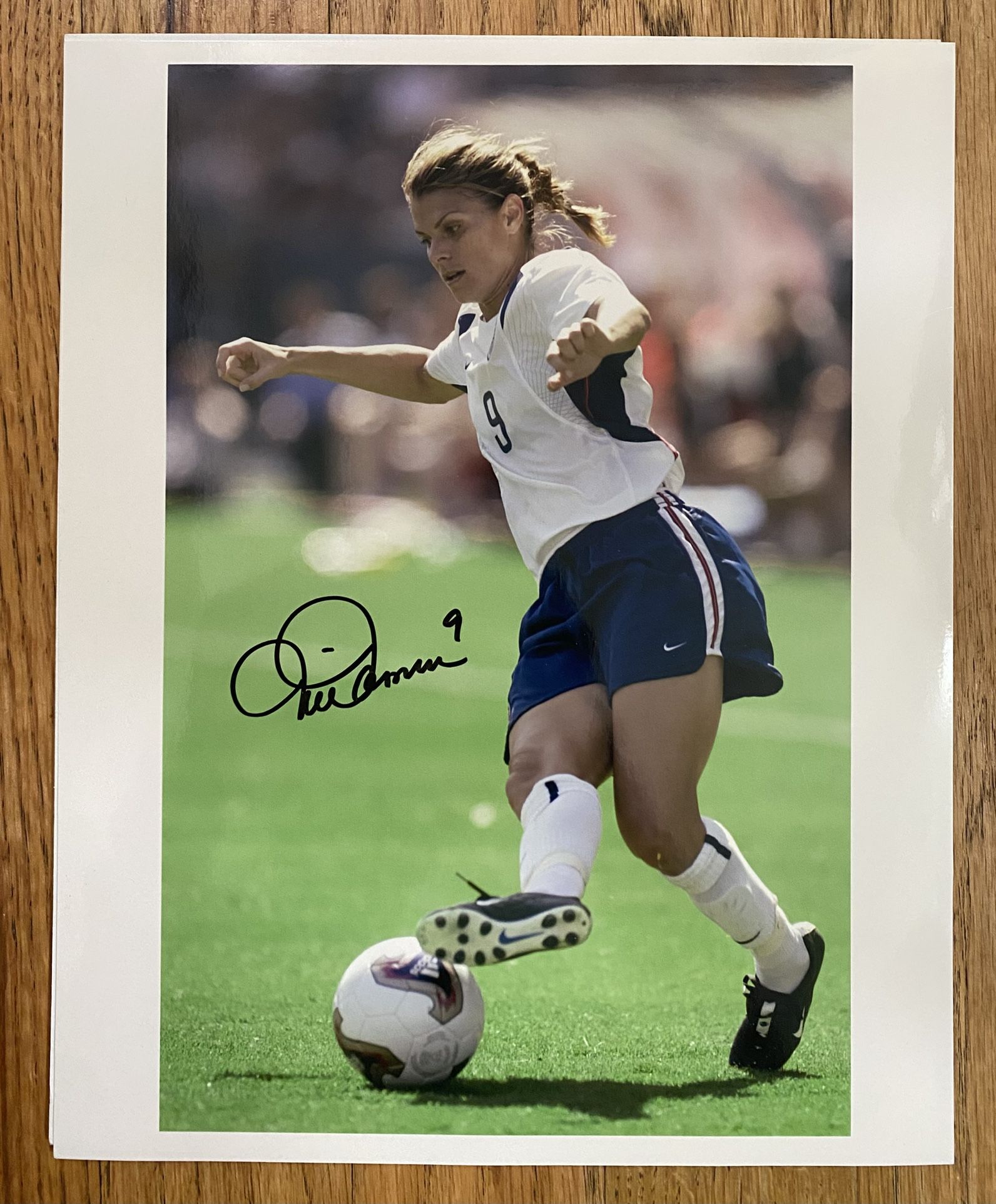 Mia Hamm Signed Cut 8x10 USA Soccer Matted Photo AUTO