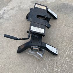 5th Wheel Hitch