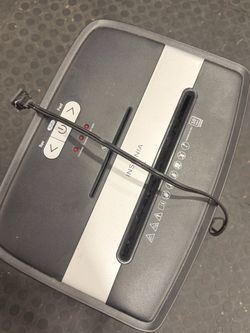 Insignia Paper Shredder