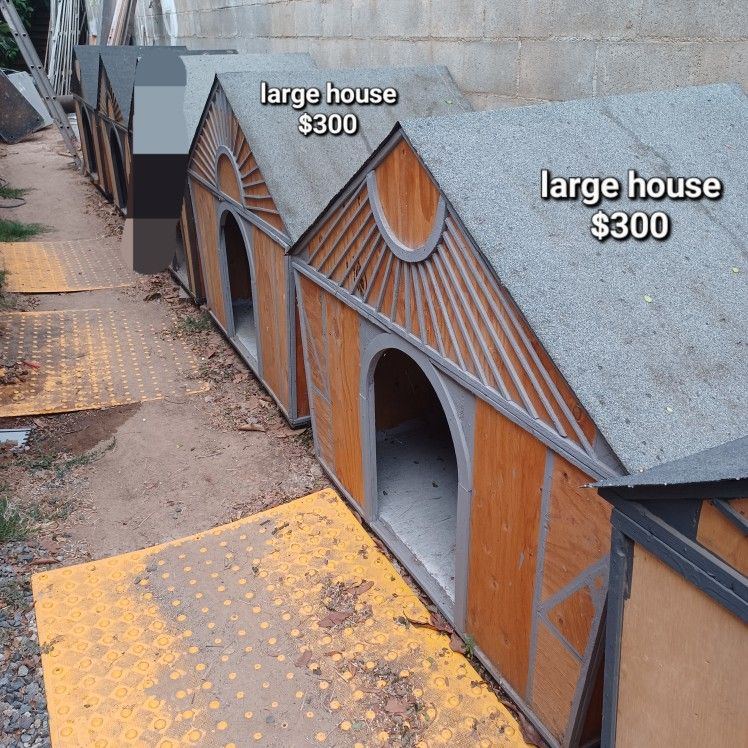 Large Dog House for Sale in Corona, CA OfferUp