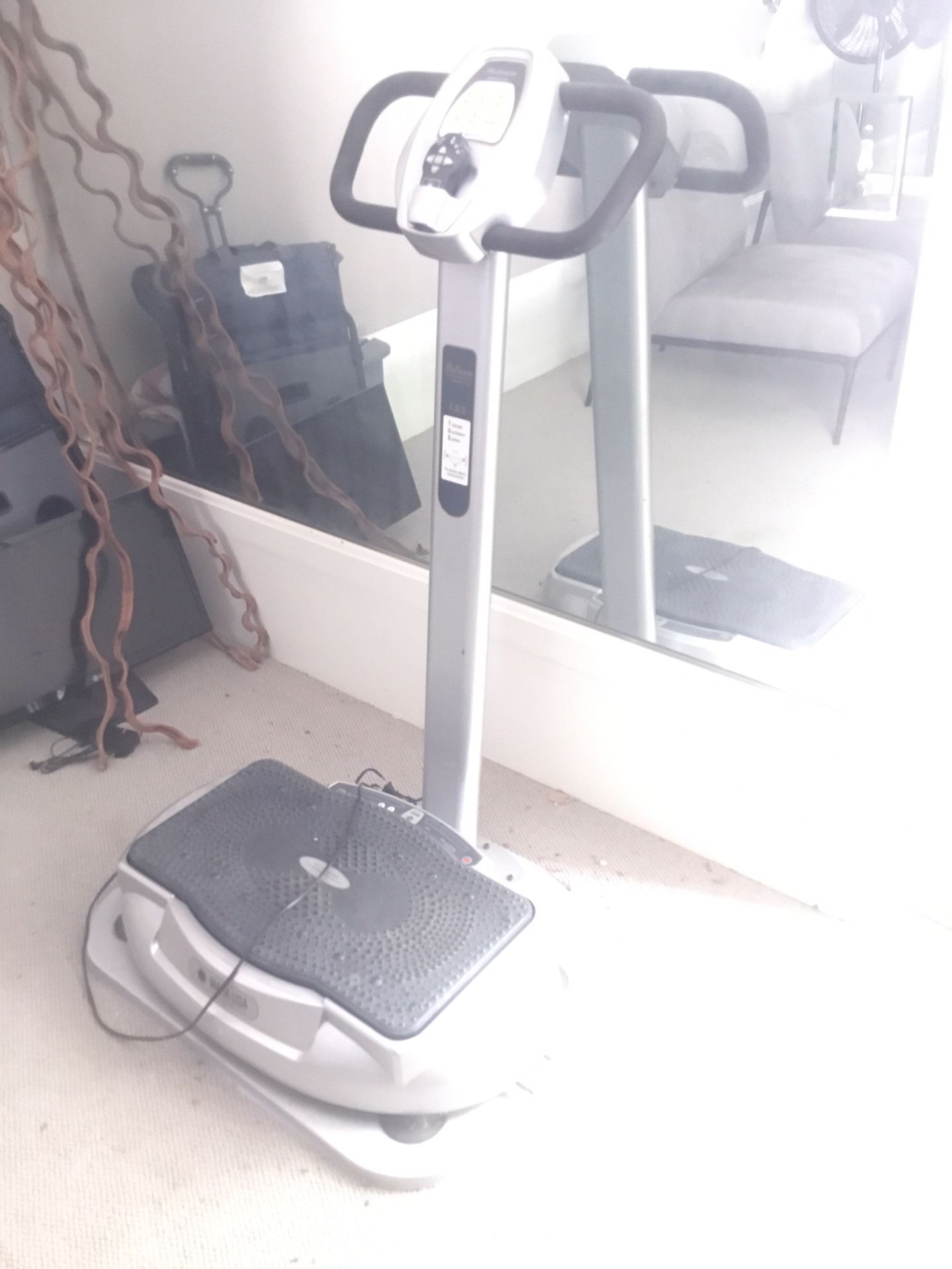 Maha Theraputic Vibrating Platform