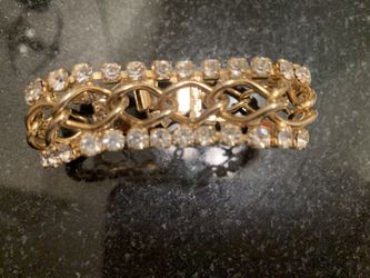 Beautiful rhinestone gold bracelet