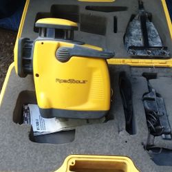 Robotoolz,self leveling laser, older but Works like new.