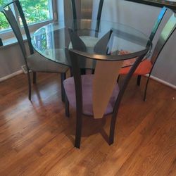 Six Piece Steel Based Edgebrookhouse Style Table Set For Sale 🍽️  