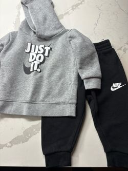 Boys Nike Outfit