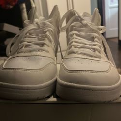adidas shoes size 10