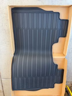 Ford Super Duty Crew Cab backseat floor mat liner