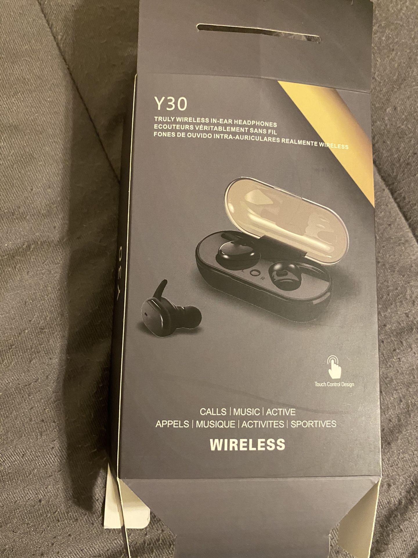 Brand New Wireless Earbuds
