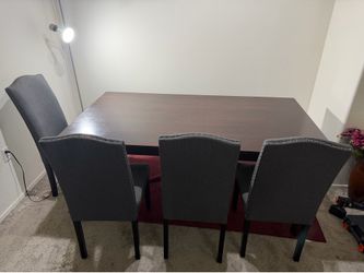 Moving sale