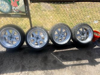 17 in 4x100 Klutch Chrome wheels 7x8