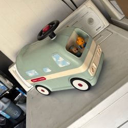 Radio Flyer Camping Van Toy