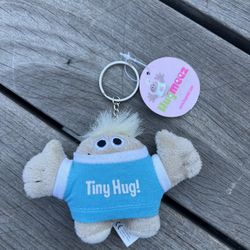 Hugmeez in Vintage Rare Retro Troll plush keychain 