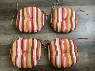 Patio set cushions